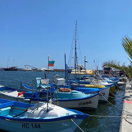 Апартаменты Toni House 405 Marina